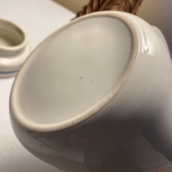 Ceramic Tea Pot - Picture 7 of 7